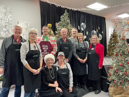 Staff and volunteers from the South Frontenac Conmmunity Services Diners club.